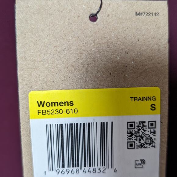 Nike Dri-Fit Prima 1/2 Zip Training Top Pullover Size S/4-6 FB5230-610 Bordeaux - Picture 4 of 6